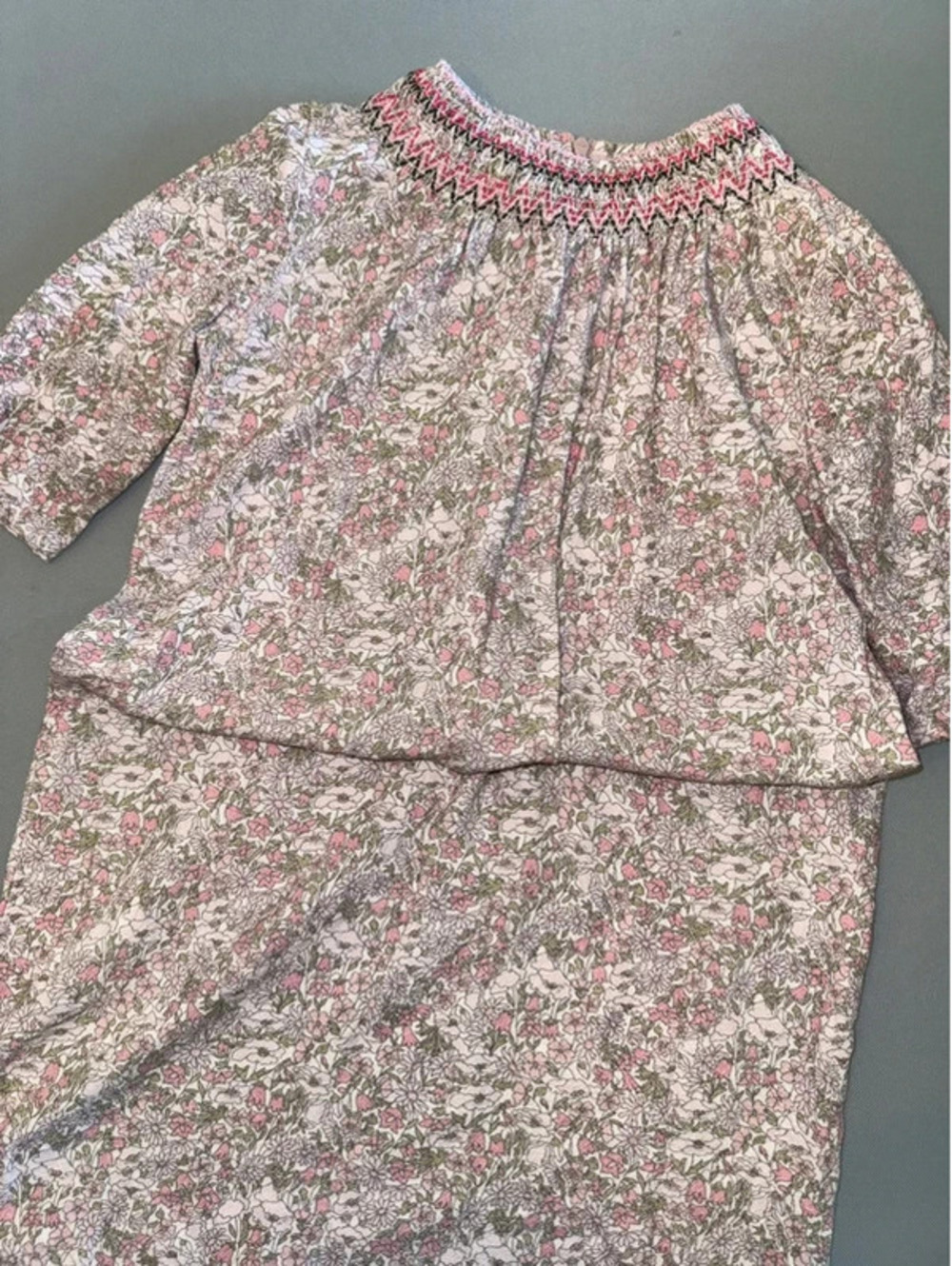 Nino size 10 smocked linen and viscose floral dress
